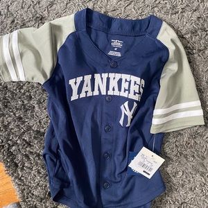 2T Yankees toddler jersey shirt